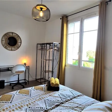 Le Petit Jacobin - Center